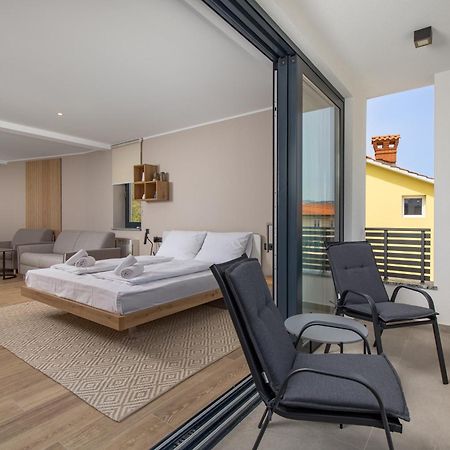 Belinda Apartments With Balcony Opatija Bagian luar foto