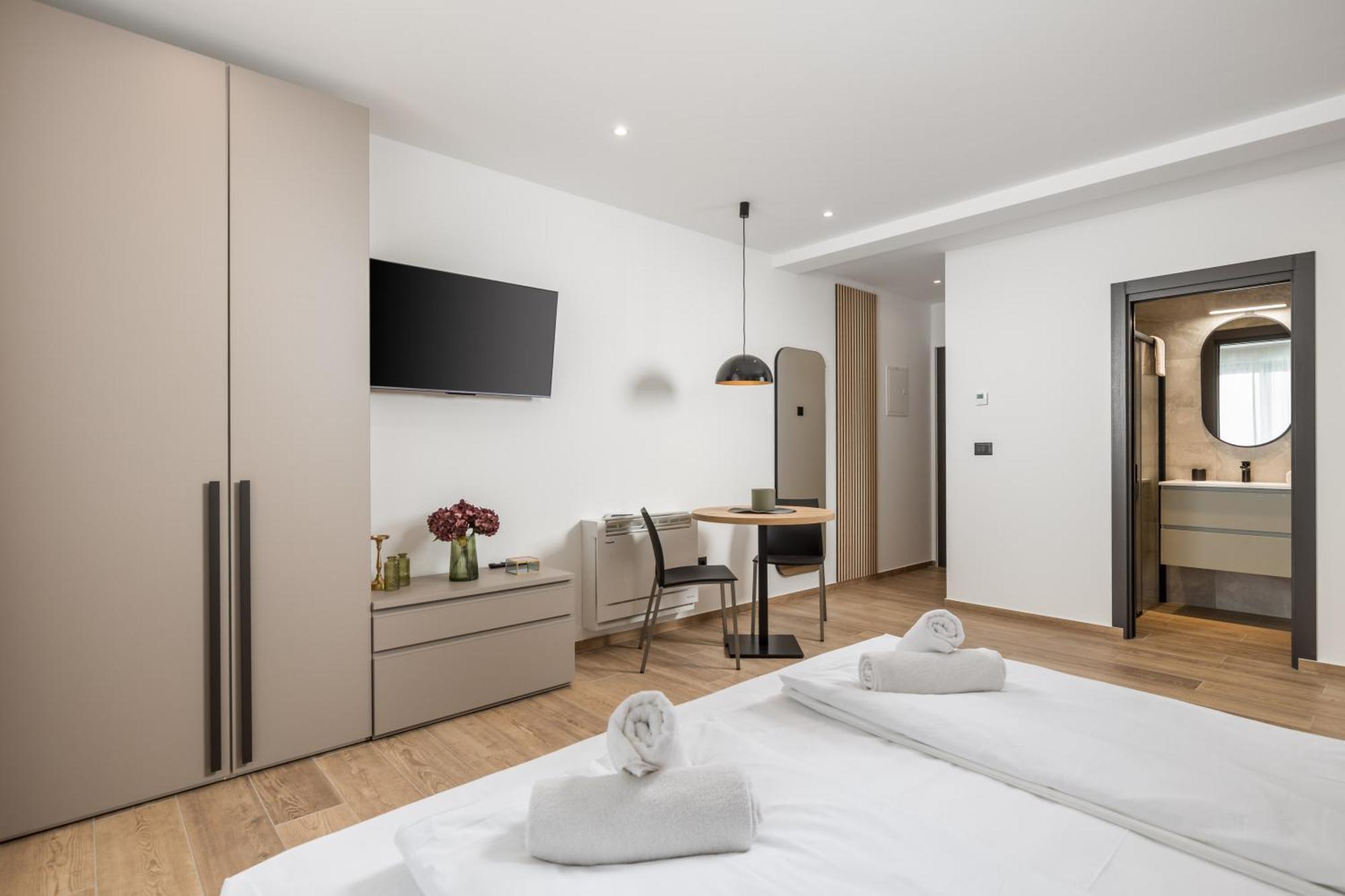 Belinda Apartments With Balcony Opatija Bagian luar foto
