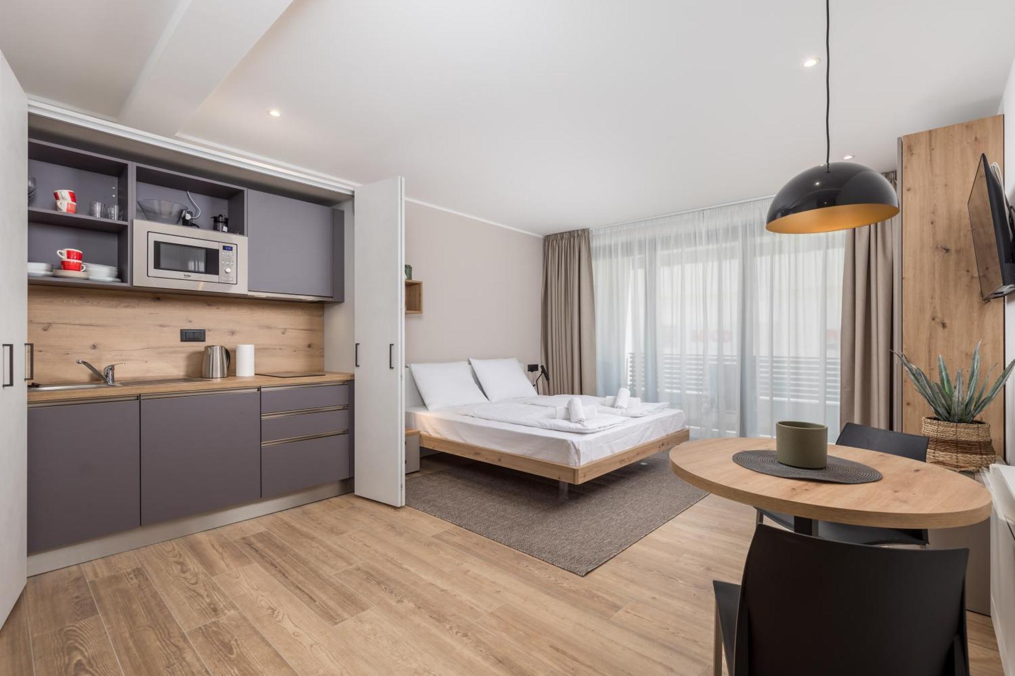 Belinda Apartments With Balcony Opatija Bagian luar foto